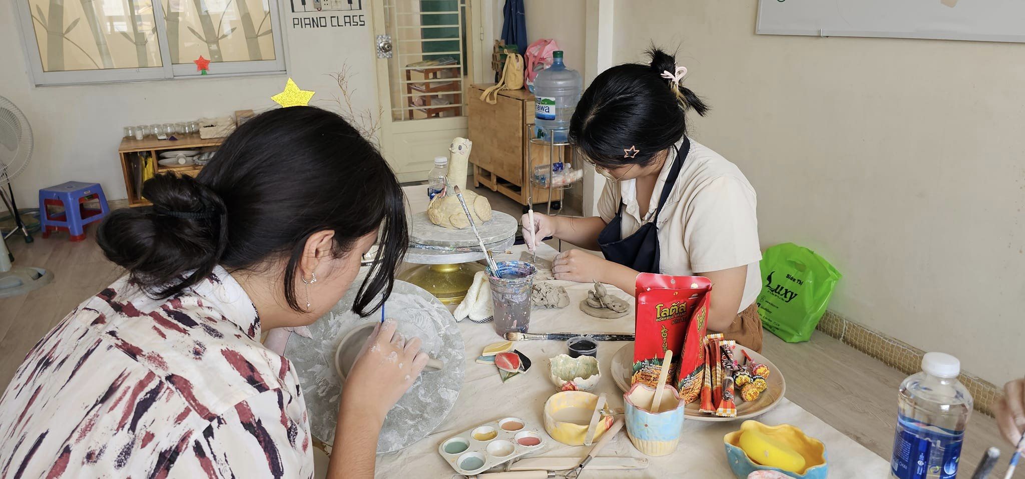 WORKSHOP LÀM GỐM ĐỘC ĐÁO - KHAY MỨT TẾT & DÂY CHUYỀN CON GIÁP